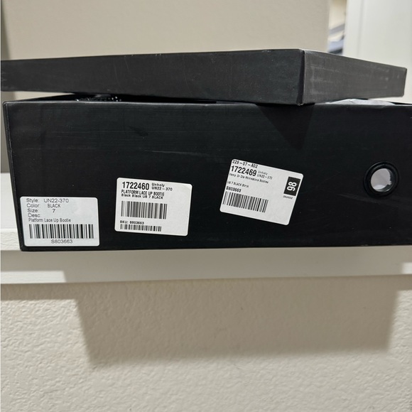 Rhinestones Lace Up Platform Booties Size 7 - Picture 16 of 16